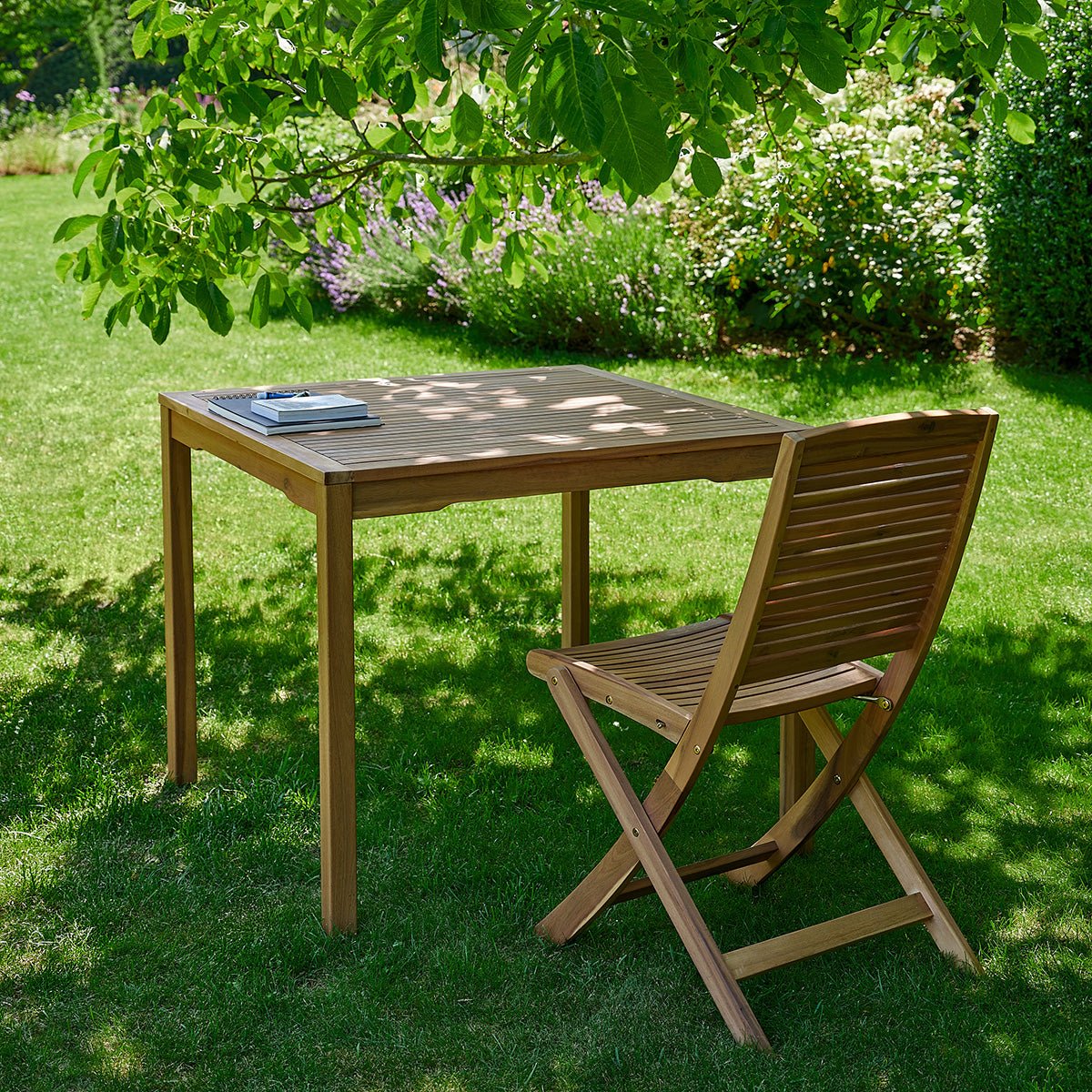 Table de jardin en acacia massif 90 cm MILOS naturel, BERAH GETAH
