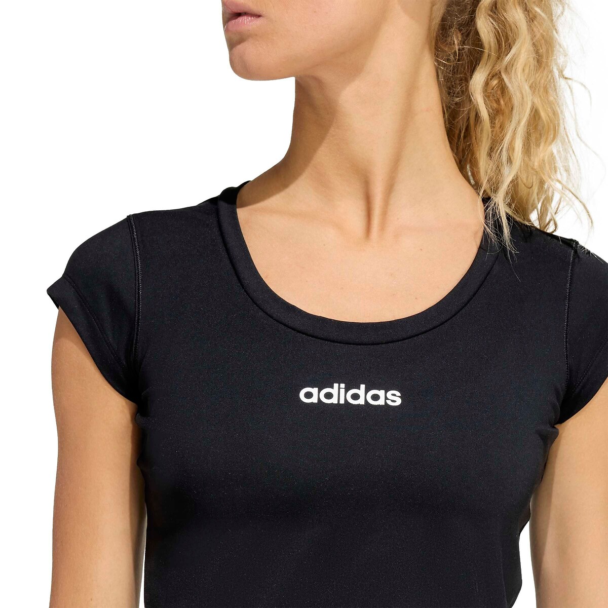 T-shirt de sport Essentials Linear noir, adidas Performance