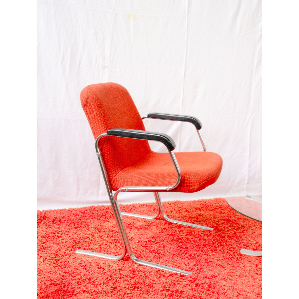 Fauteuil en tissu et skaï Jakob N°1435 - Bon état noir, DEBONGOUT