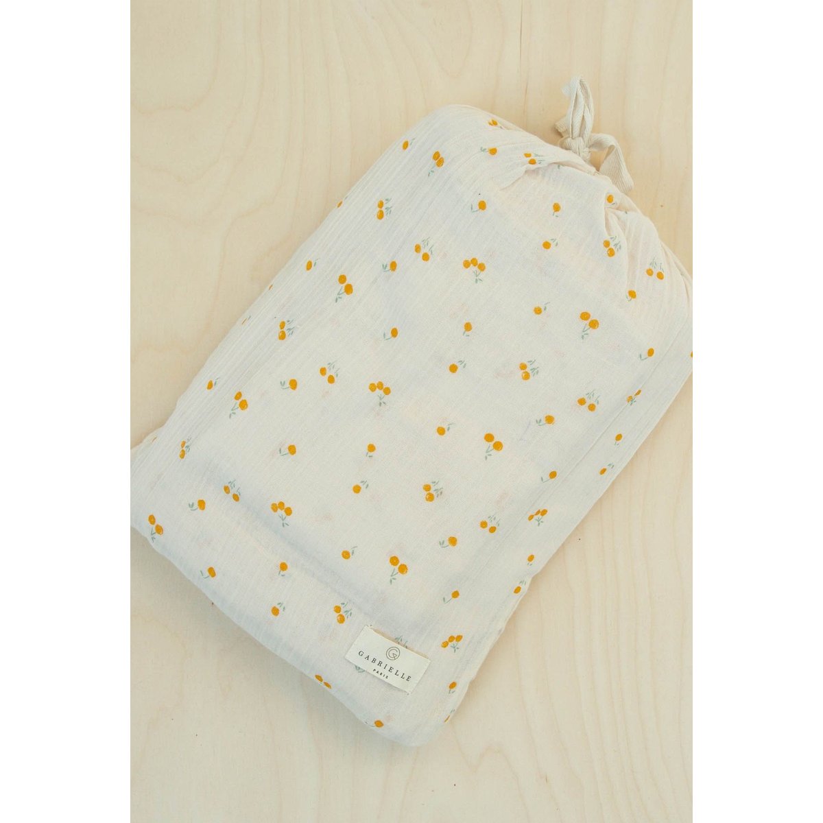 Parure de lit en gaze de coton, BLOSSOM jaune blossom safran, GABRIELLE PARIS