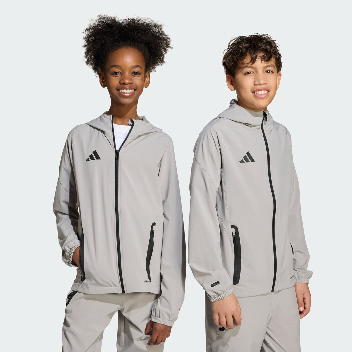 Veste De Voyage Tiro 25 Competition Vis Tech Enfants Veste De Voyage Tiro 25 Competition Vis Tech Enfants team mid grey, adidas Performance