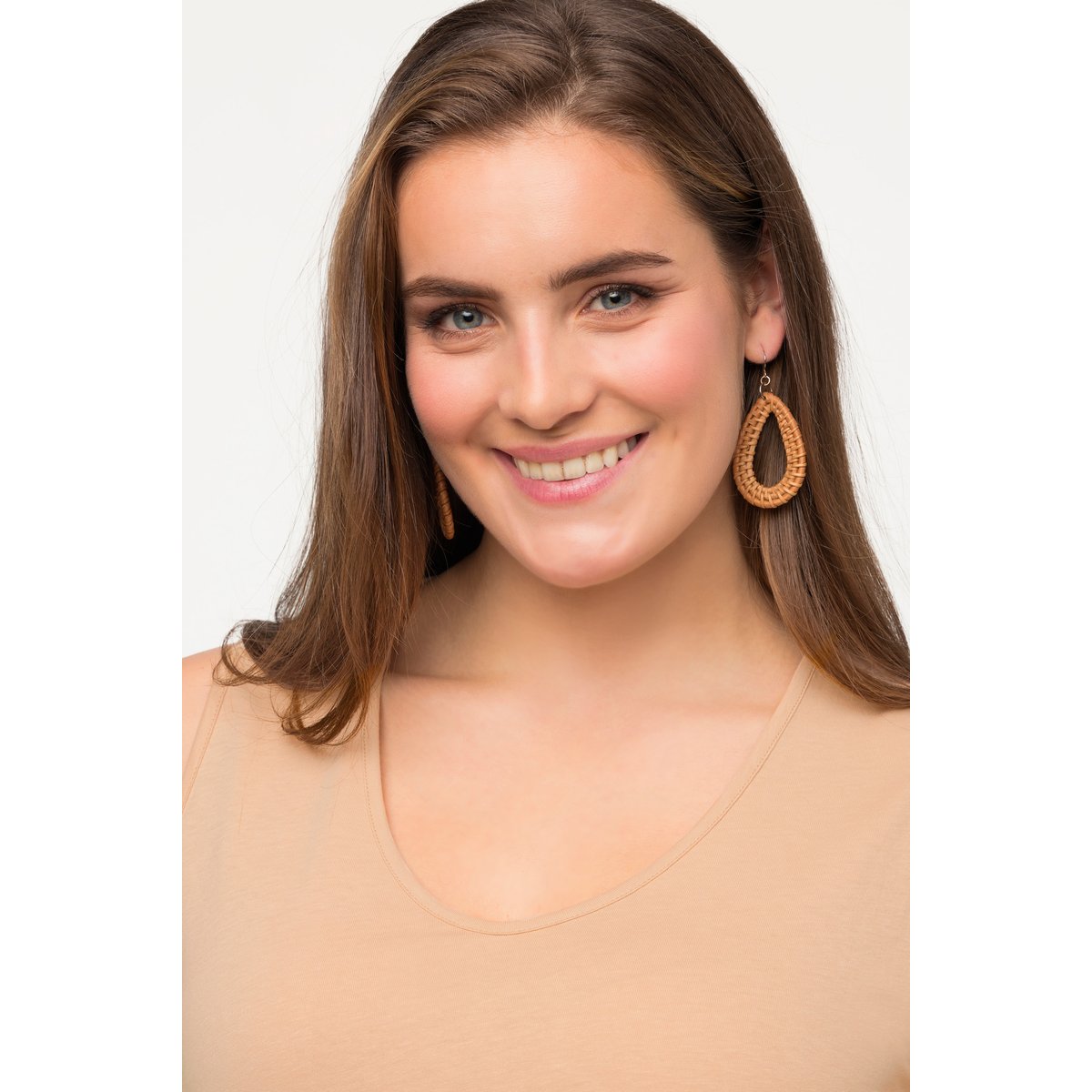 Haut long sans manches. Tonalités beige, ULLA POPKEN