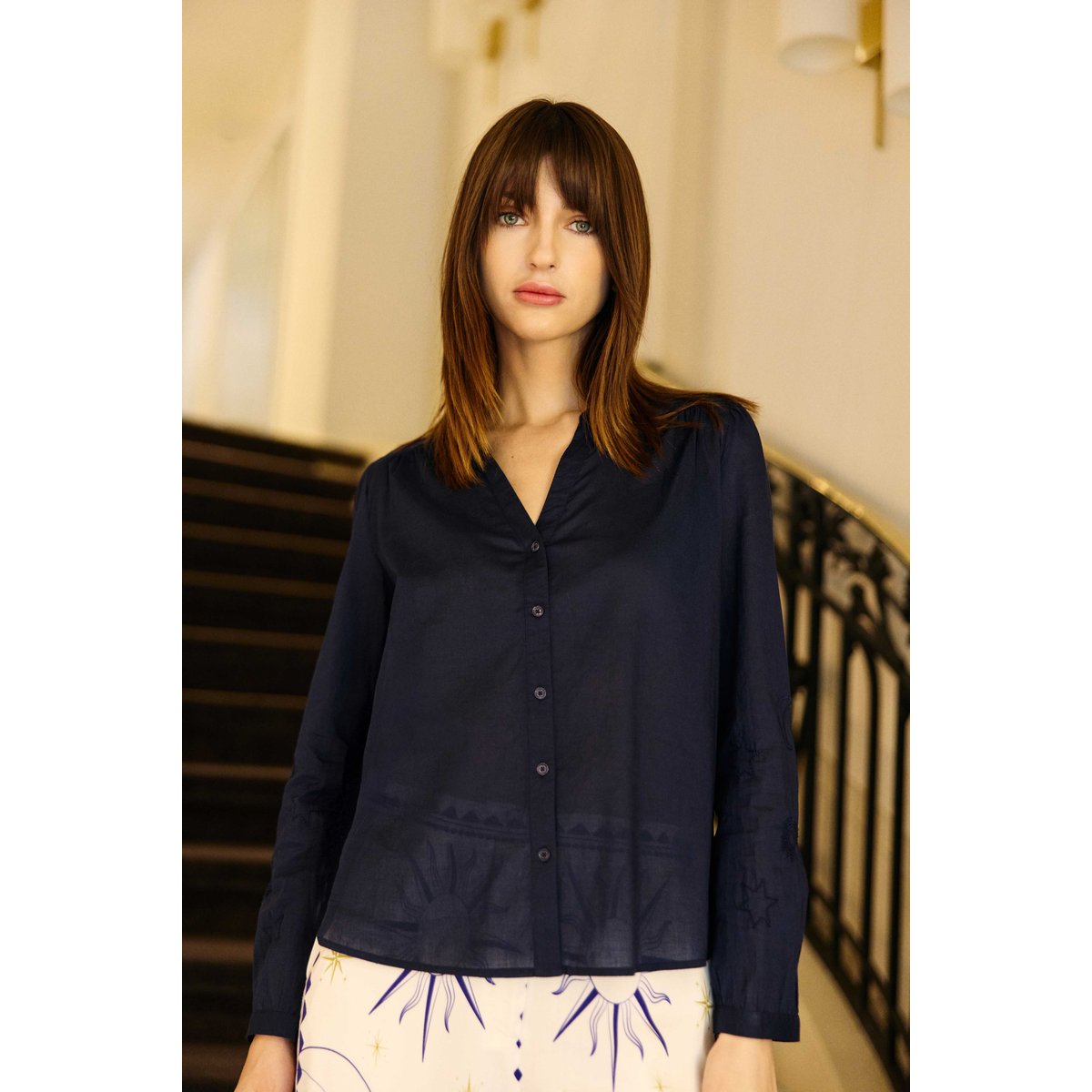 Blouse manches longues col v imprimé broderie BELYNE 25-marine, LA PETITE ETOILE