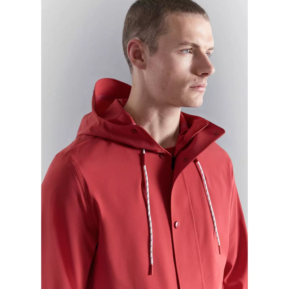 Veste à capuche résistante à l’eau rouge, MANGO MAN