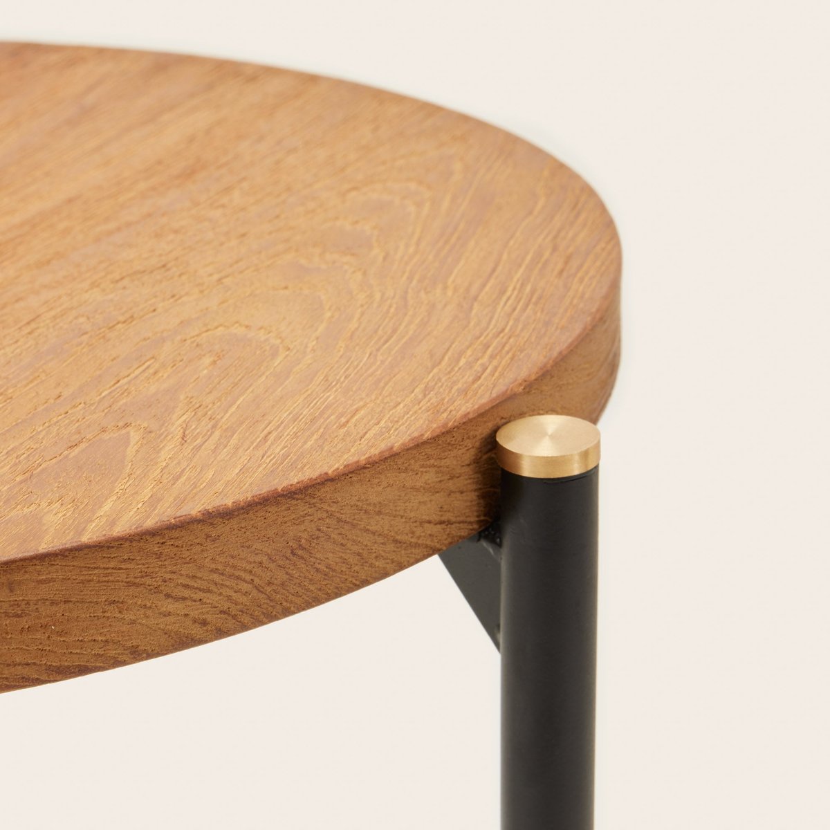 Table D'Appoint en bois teck et métal graphique THIMEA teck recyclé et noir, MADURA