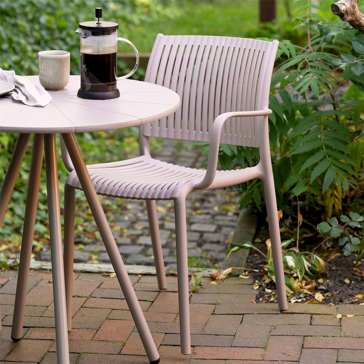 Chaise de jardin avec accoudoirs MANZANO taupe, RECOLLECTION