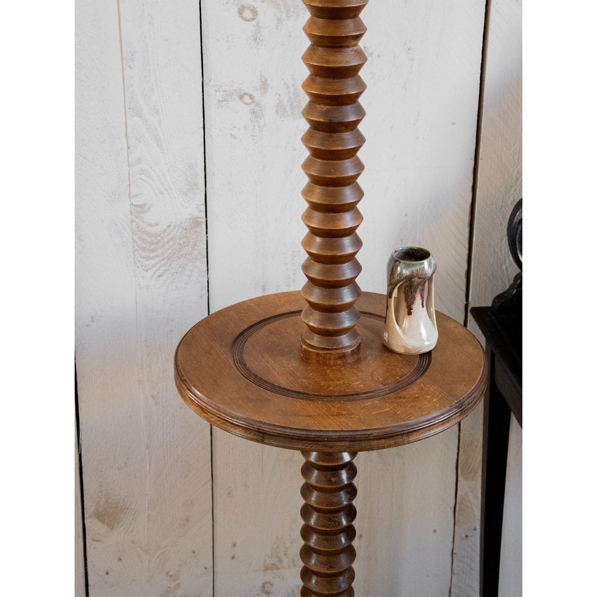 Lampadaire années 50 en bois Julien N°346 - Bon état bois foncé, DEBONGOUT