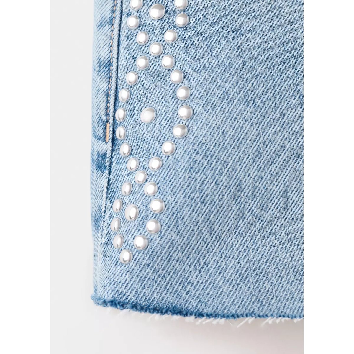Short taille haute clouté bleu moyen, MANGO TEEN