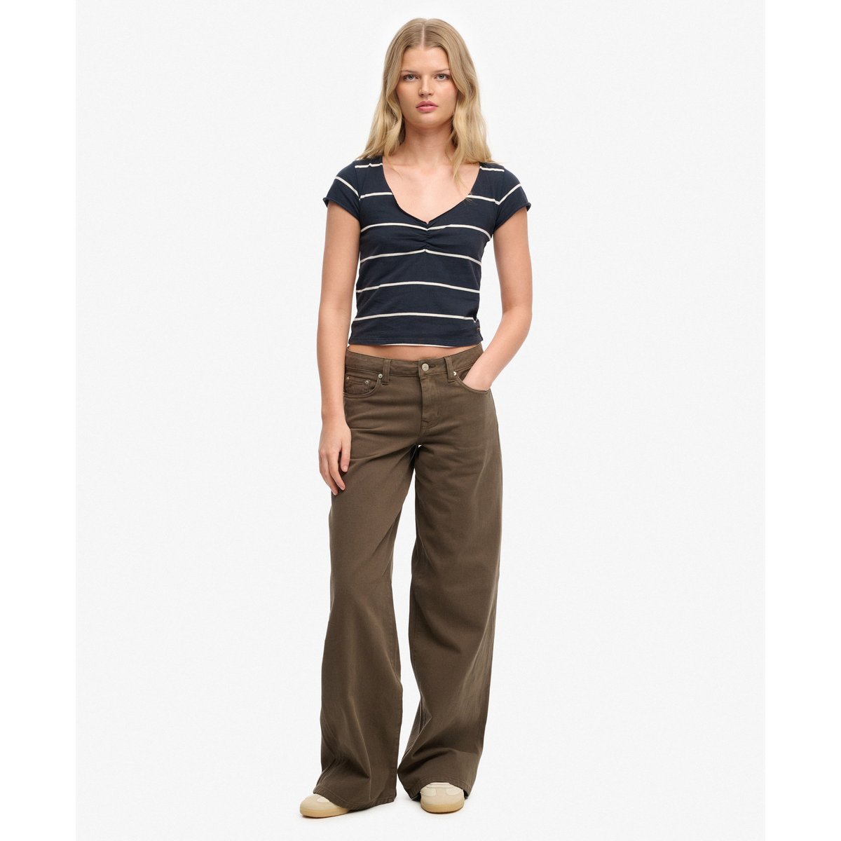 Top Athletic Essentials Coupe Ajustée bleu marine rayé, SUPERDRY