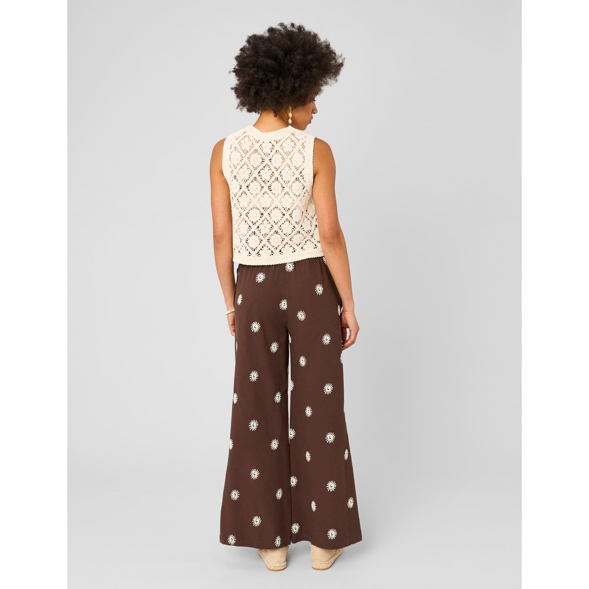 Pantalon brodé marron foncée, BZB