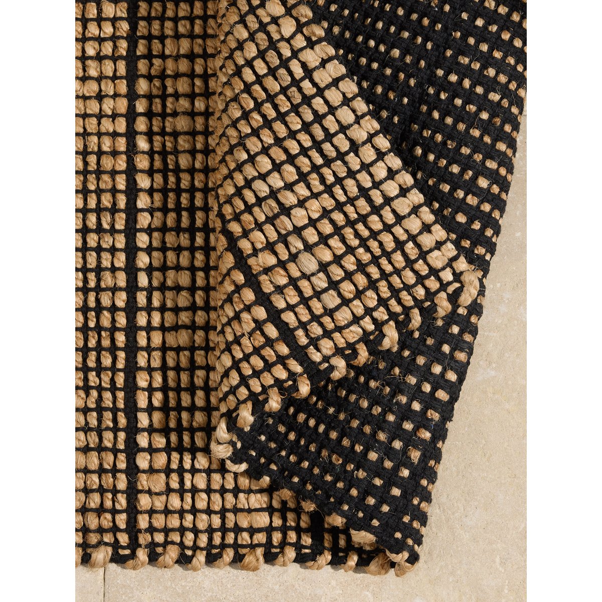 Tapis de salon et chambre en jute BANDY noir, NOVATREND