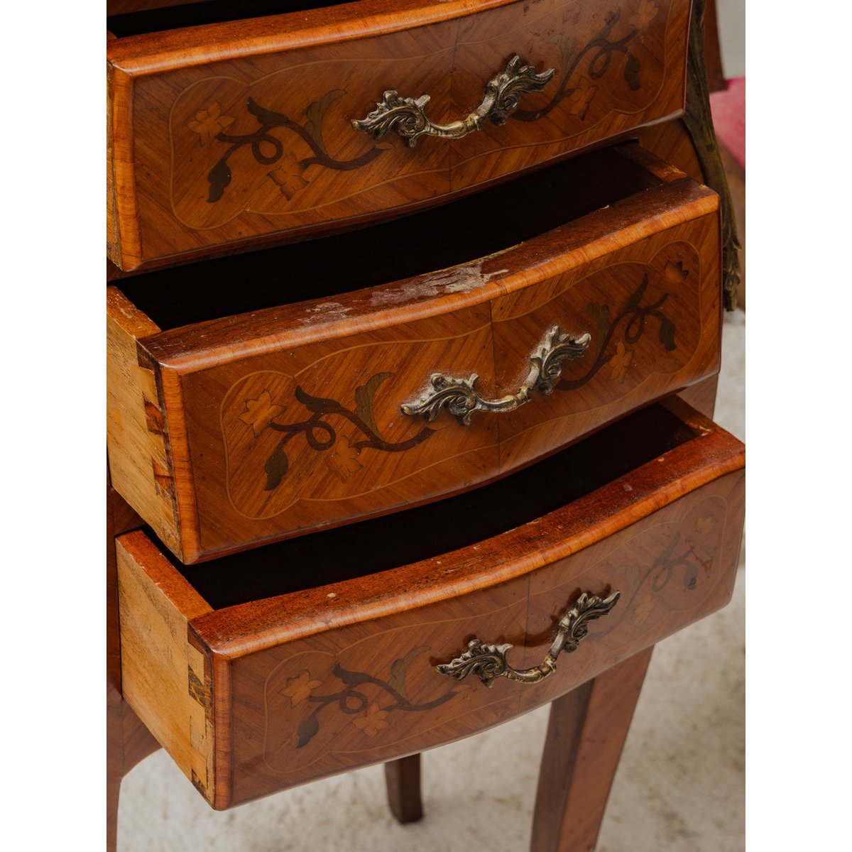 Meuble d'appoint en bois et marbre Francine N°963 - Bon état bois foncé, DEBONGOUT