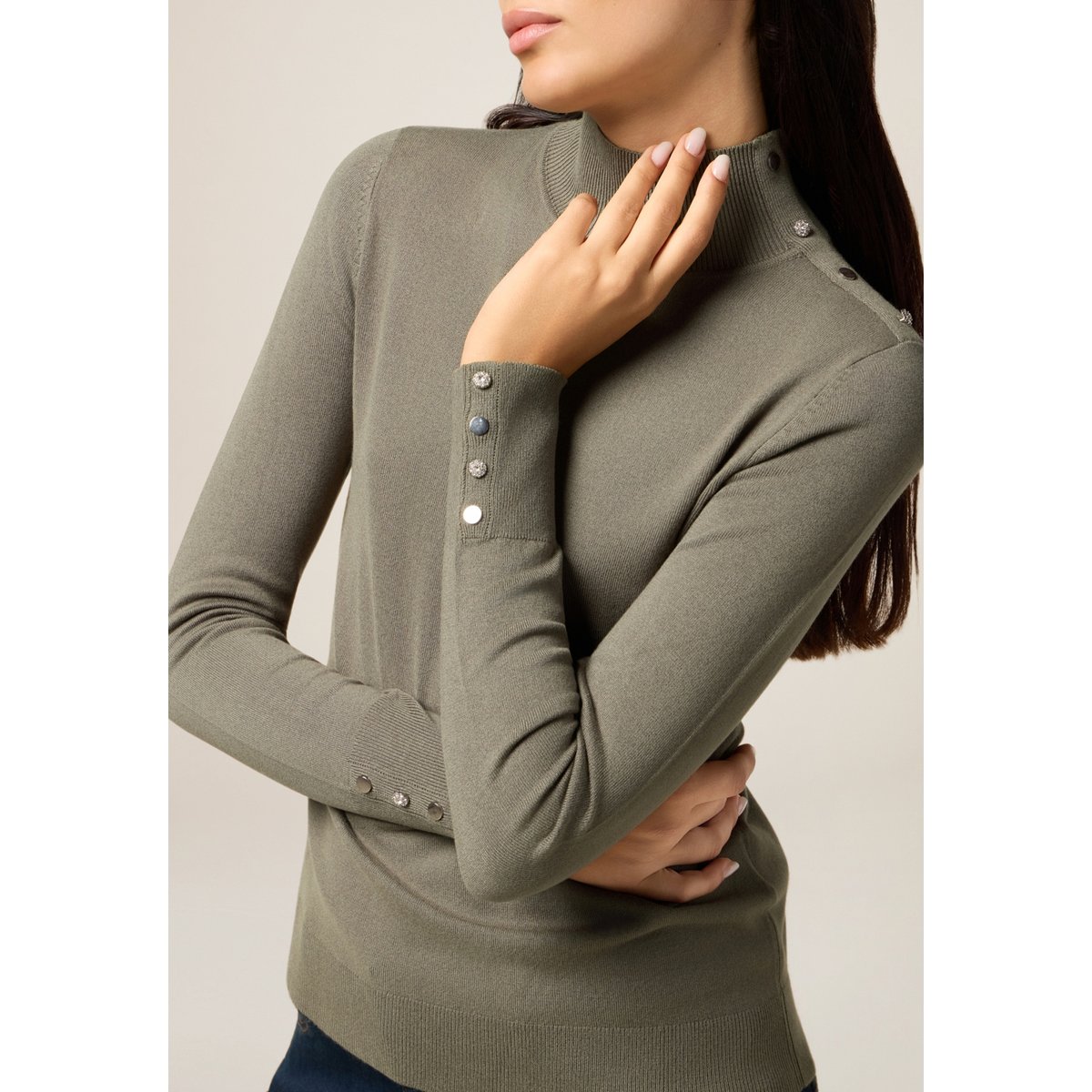 Col roulé moulant verde militare, OLTRE