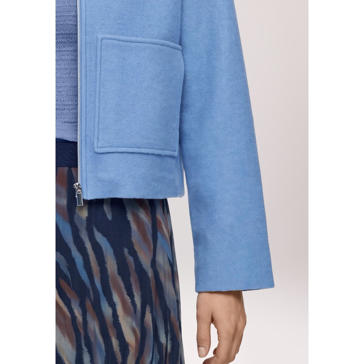 Veste blazer à boutons infinity, BETTY BARCLAY