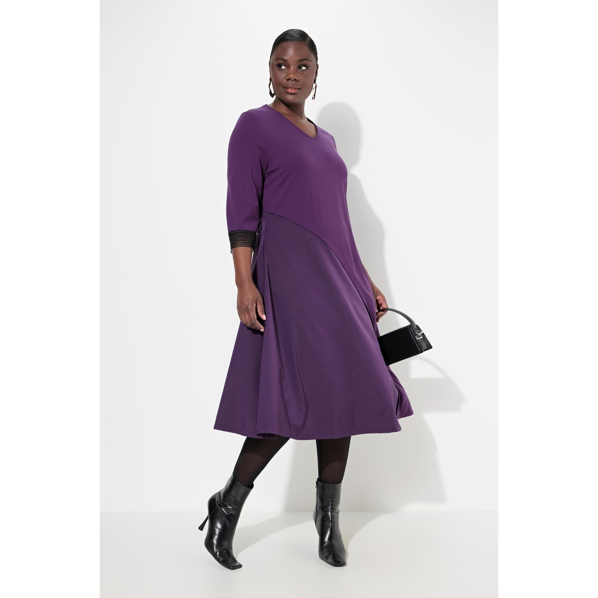 Robe en point de Rome violet foncé, ULLA POPKEN