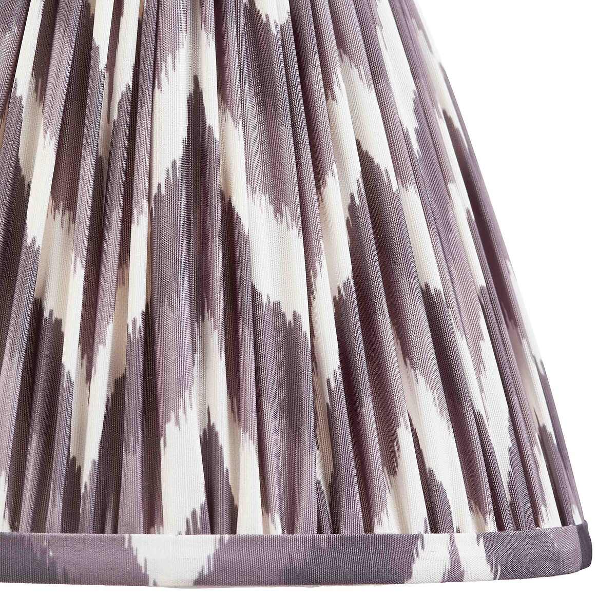 25cm Zigzag Light Shade in Pleated Fabric grey, ÉDITÉ