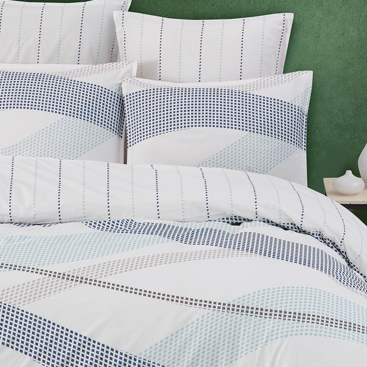 Lot de 2 taies d'oreillers en percale de coton GABRIEL indigo, SENSEI MAISON