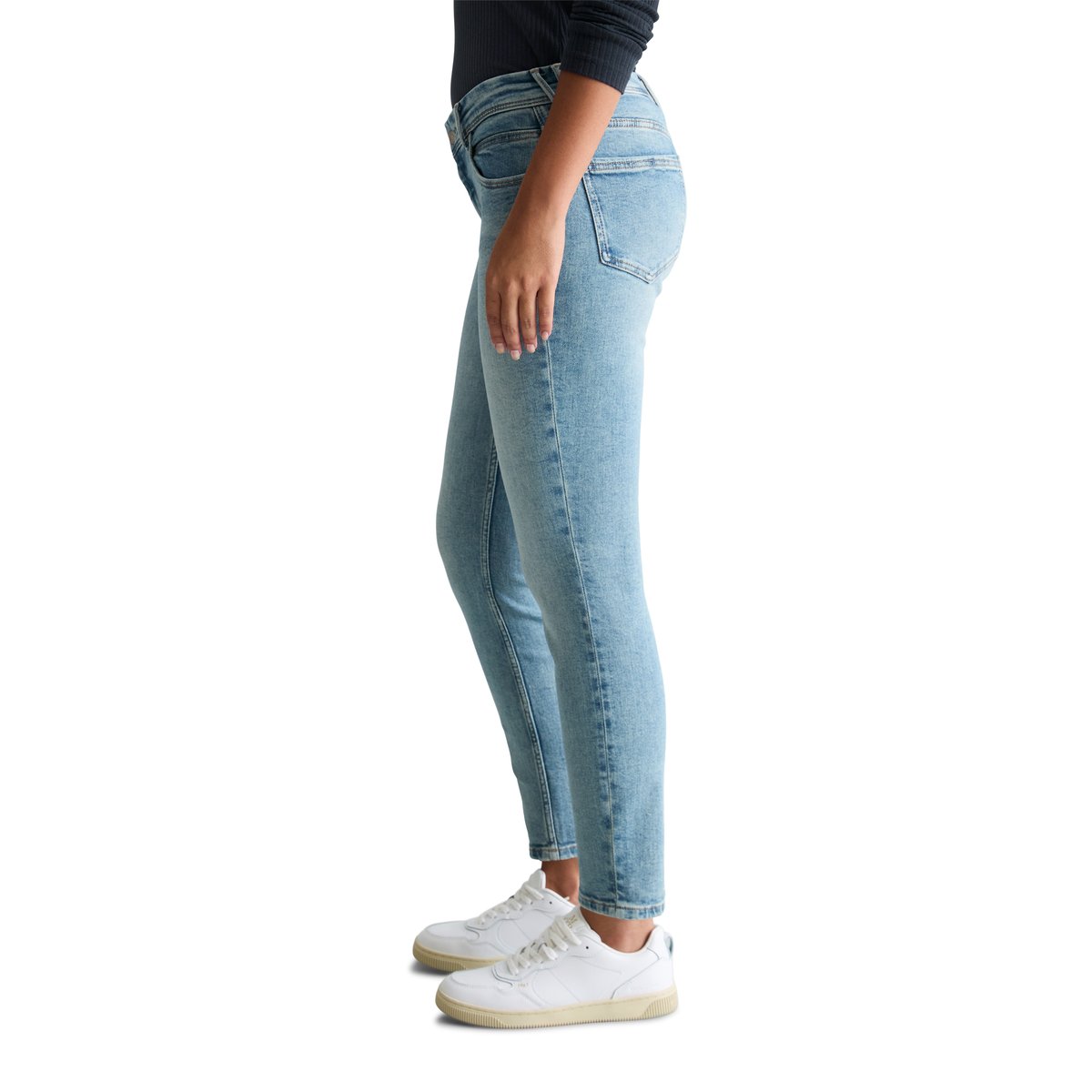 Jeans modèle Alva slim cropped en mélange de coton organique bleu clair, MARC O’POLO DENIM
