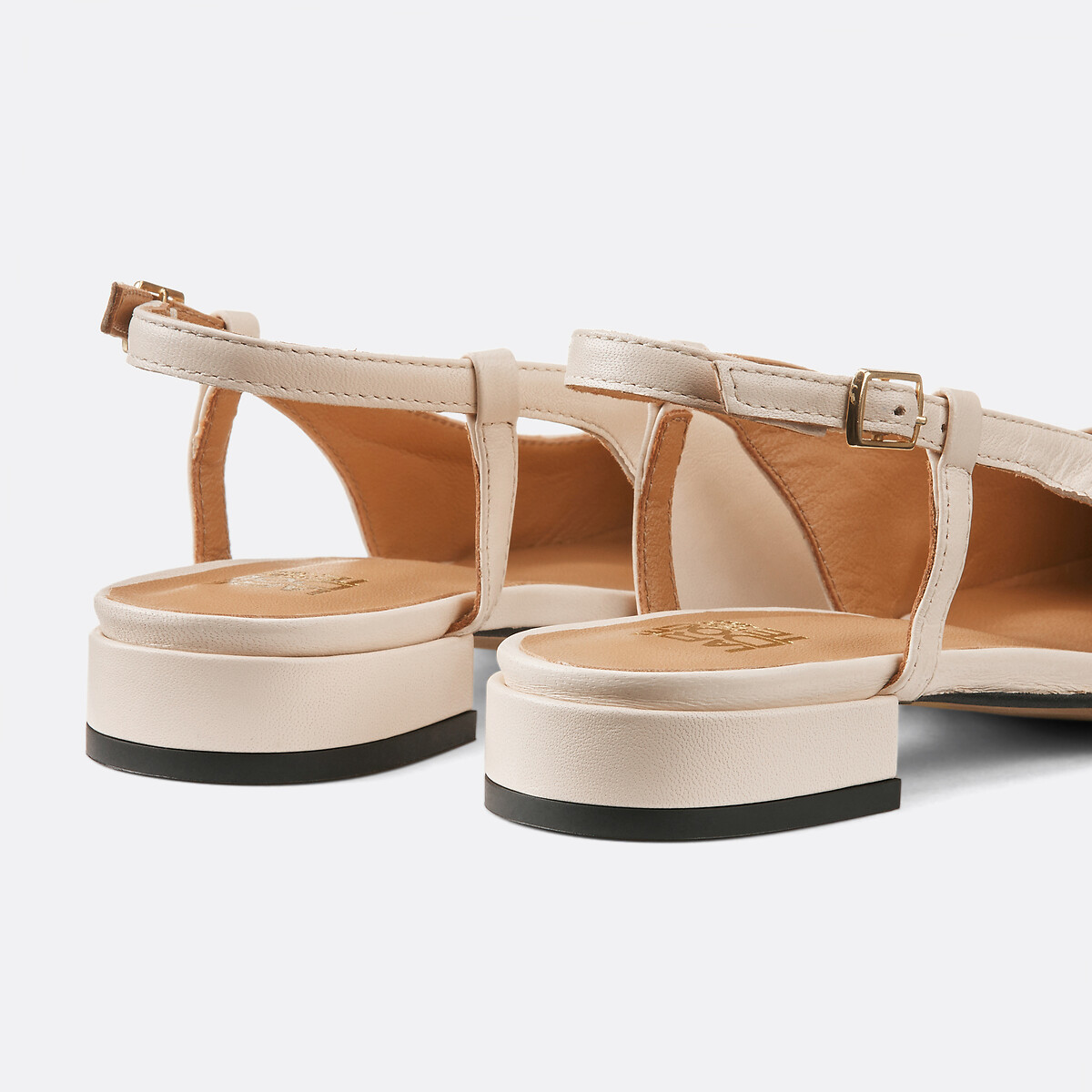 Low Heel Ballet Pumps in Two-Tone Leather cream, LA REDOUTE COLLECTIONS
