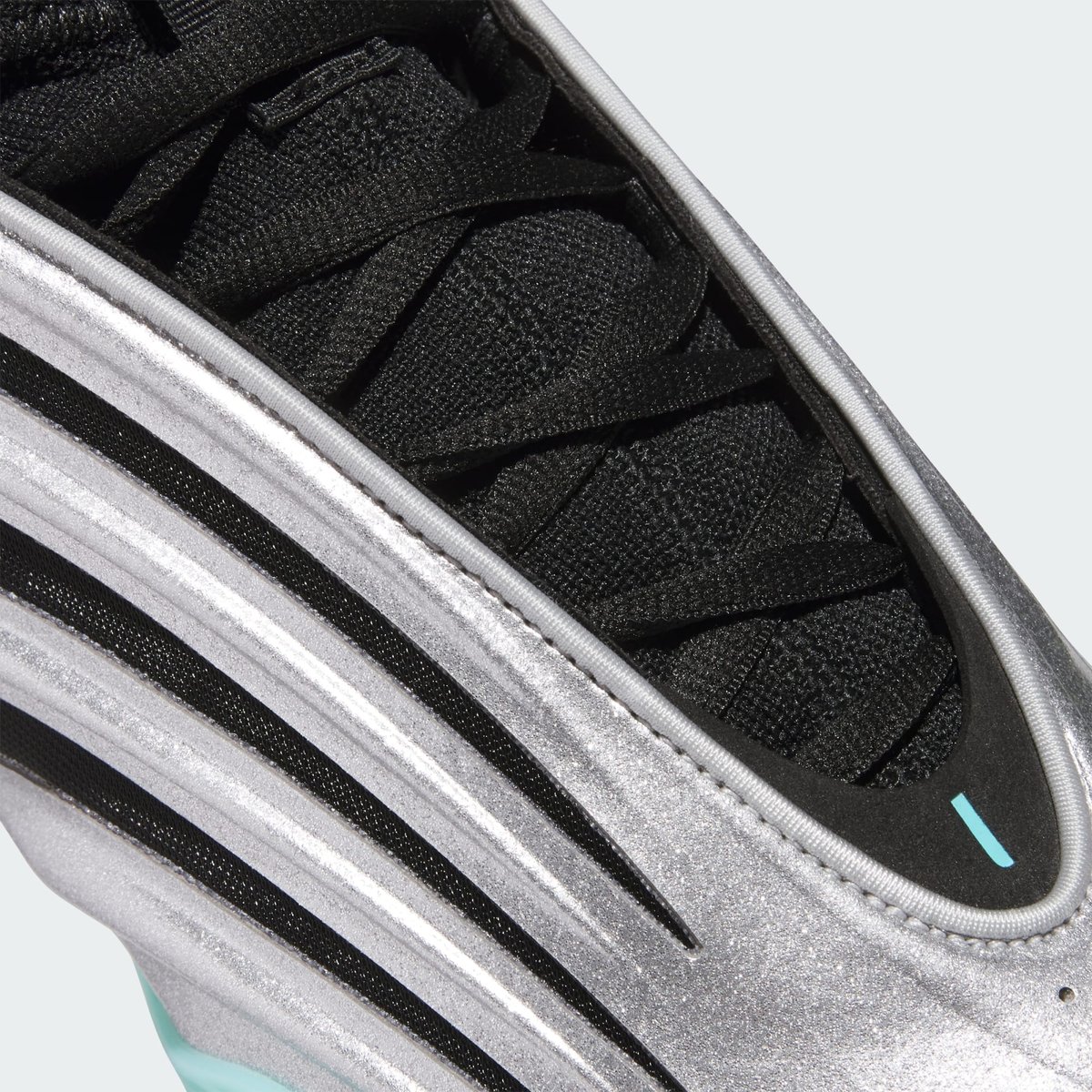 Chaussure Harden Volume 9 Chaussure Harden Volume 9 silver / core black / flash aqua, adidas Performance