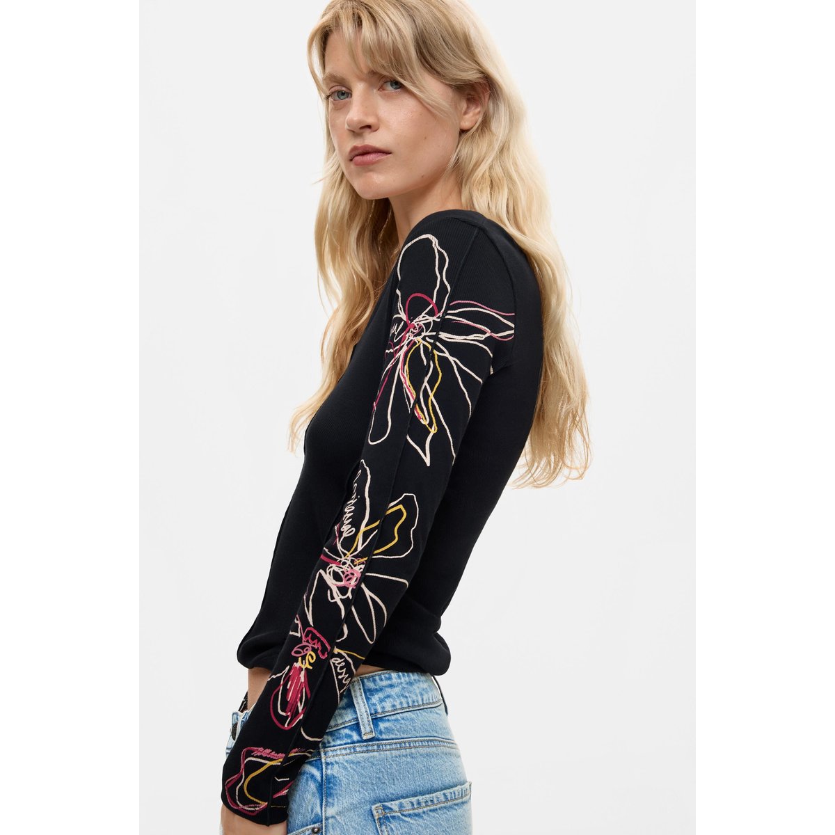 T-shirt à manches longues à motif floral noir, DESIGUAL