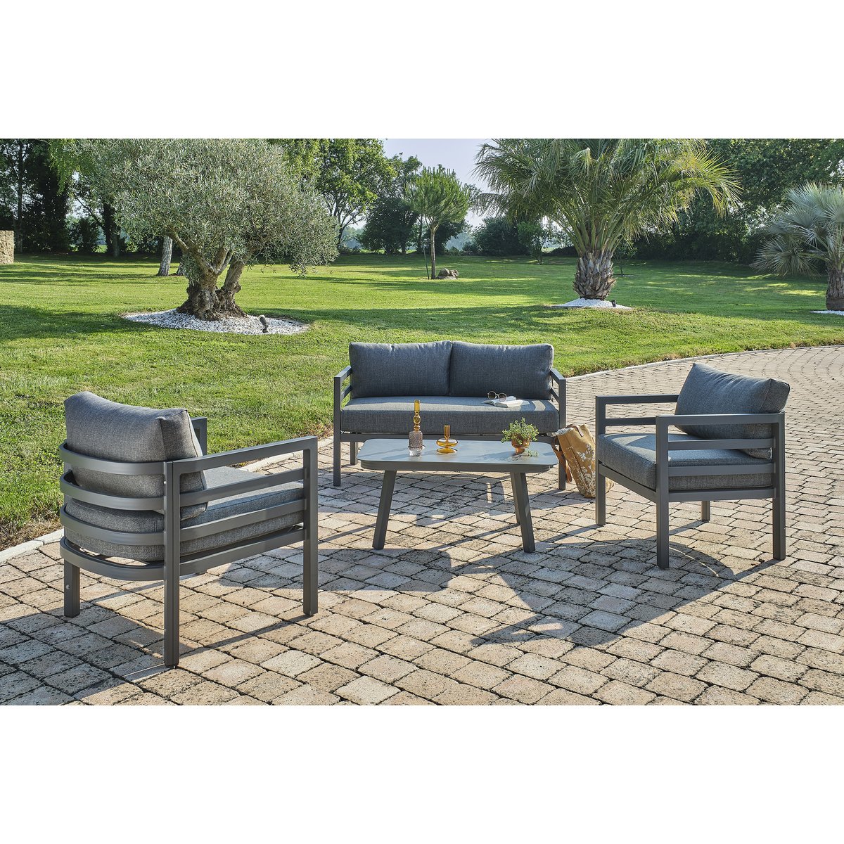 Salon de jardin 4 places en aluminium LISBONNE gris anthracite, DCB GARDEN