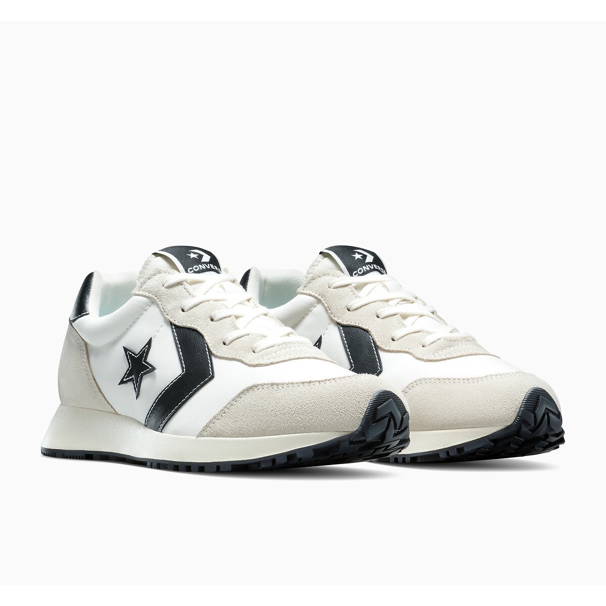Baskets Omega Trainer Seasonal Color blanc/noir, CONVERSE