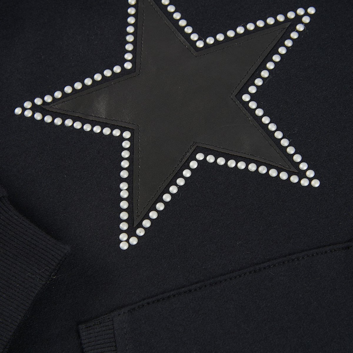 Robe en molleton avec étoile et capuche noir, BOBOLI