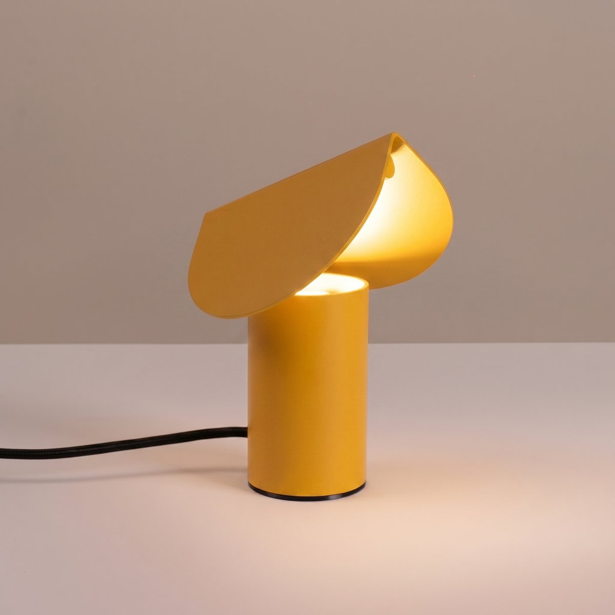 Lampe de bureau Aluminium Jaune LED 1 Biscuit jaune, EDEN