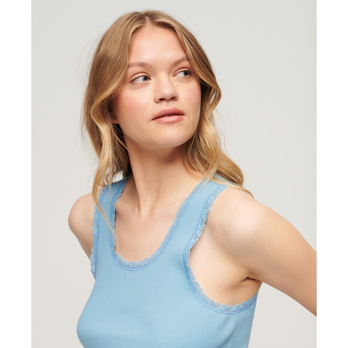 Débardeur à liseré en dentelle Vintage Athletic Essentials bleu ciel, SUPERDRY