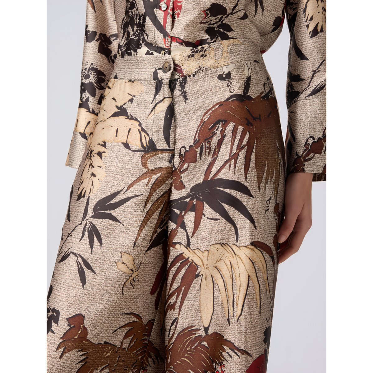 Pantalon palazzo en satin fantaisie beige, OLTRE