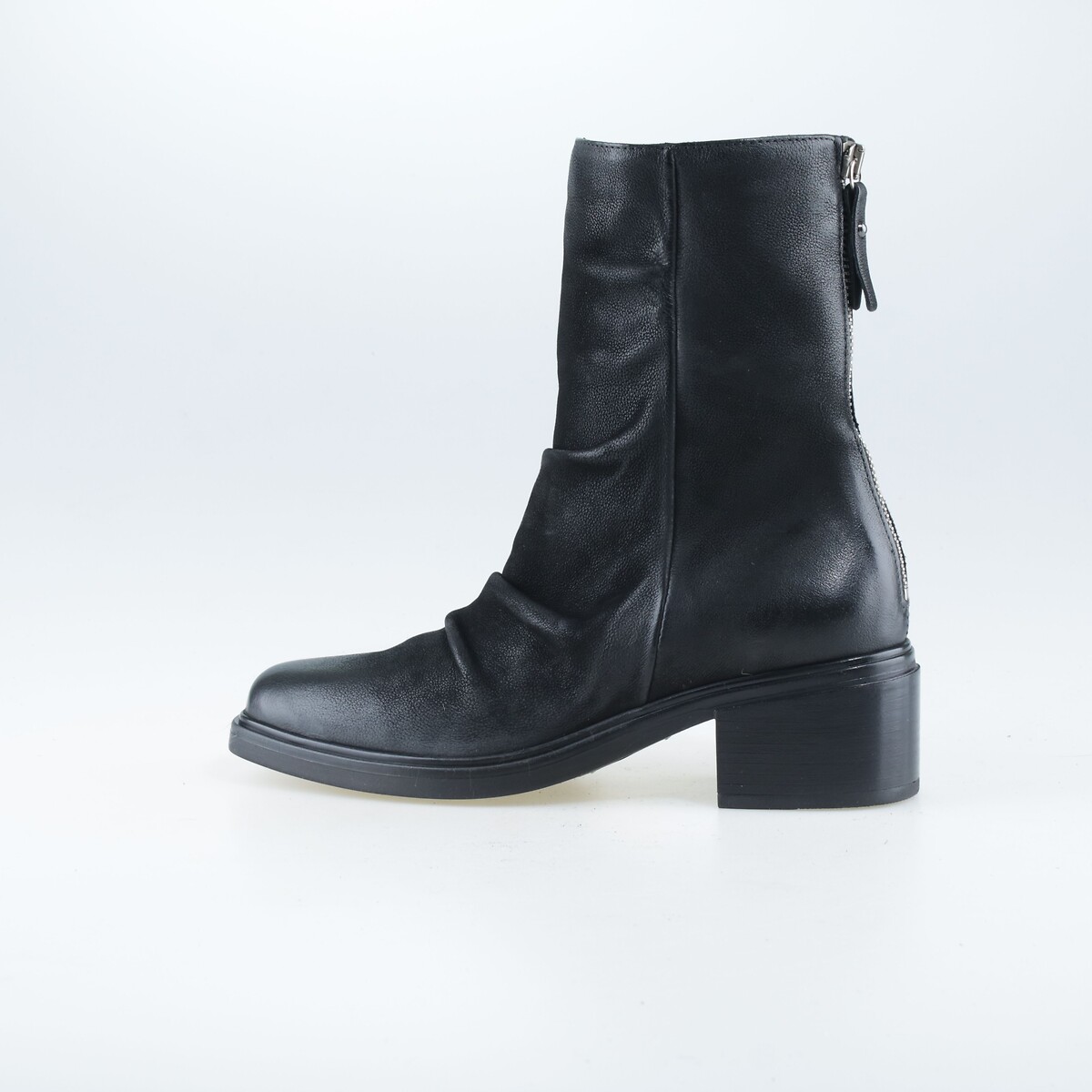 Botines de piel plisada con tacón ancho negro, MJUS