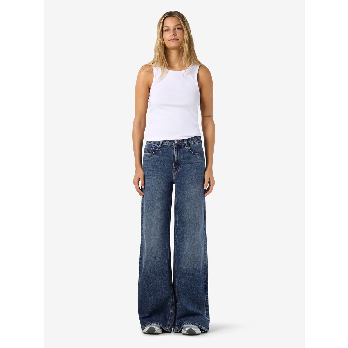 Jean À Coupe Ample NMNELLIE medium blue denim, NOISY MAY