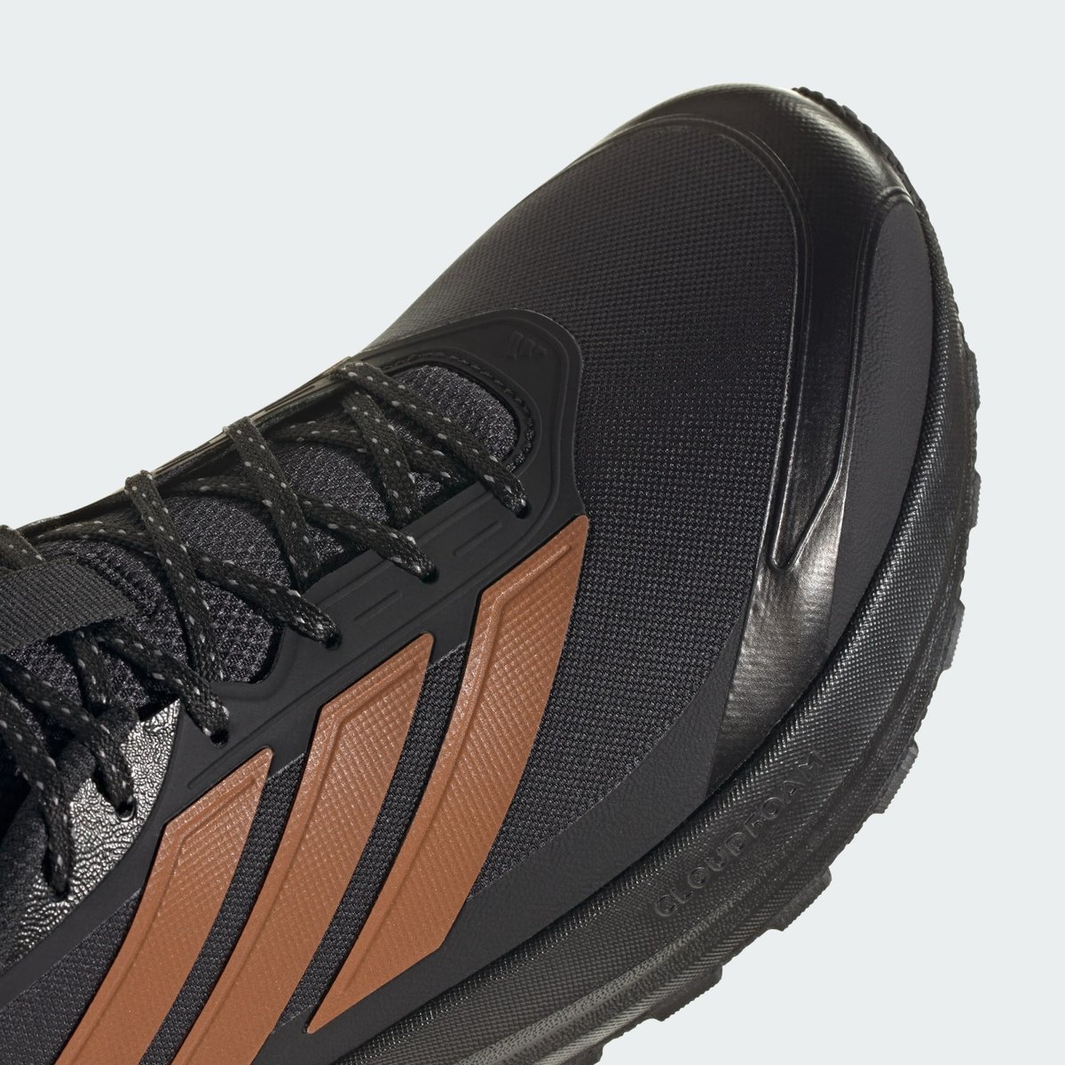 Chaussure Runfalcon 6 Atr Chaussure Runfalcon 6 Atr core black / thermal gold met. / cloud white, adidas Performance