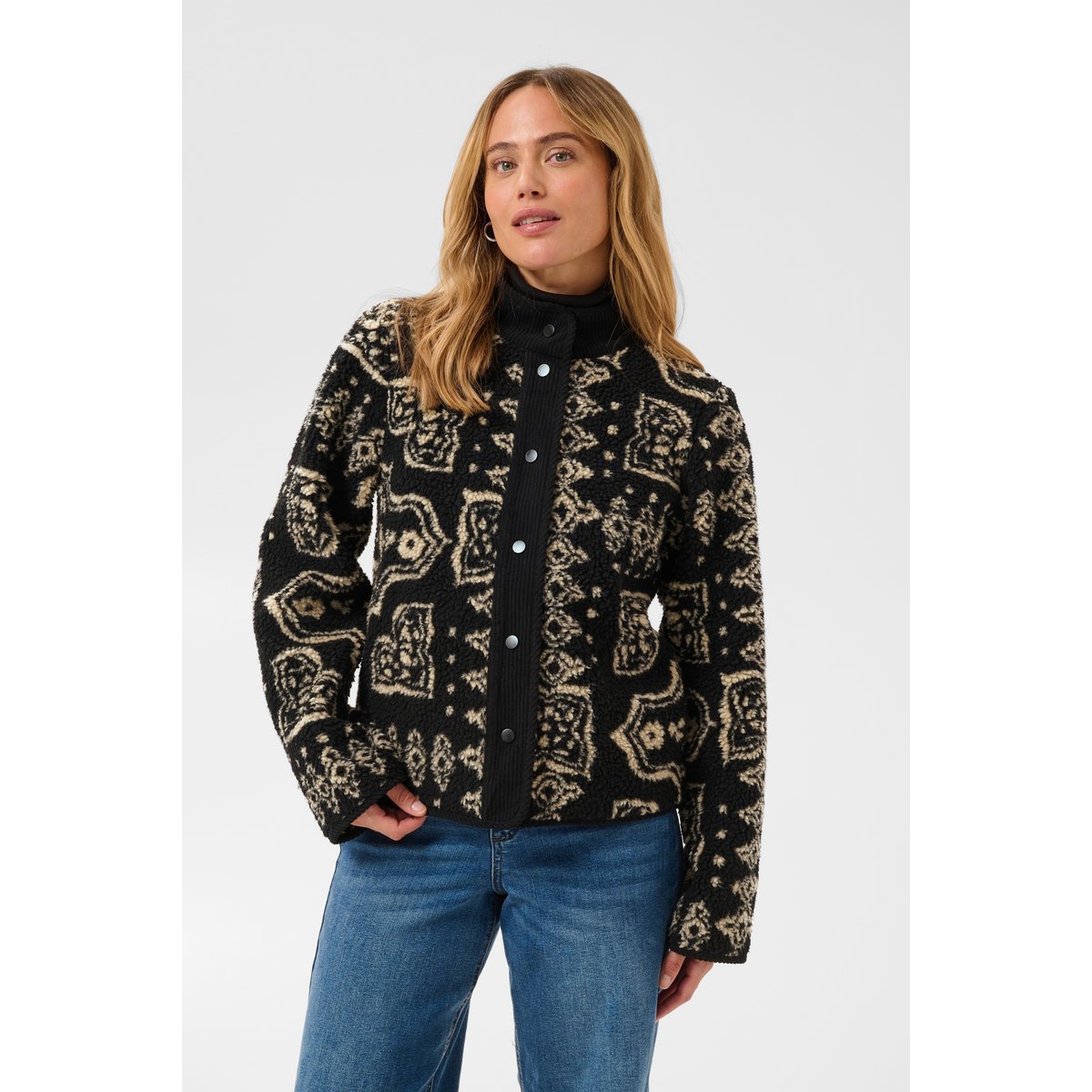 Manteau noir meteorite w. graphic print, KAFFE