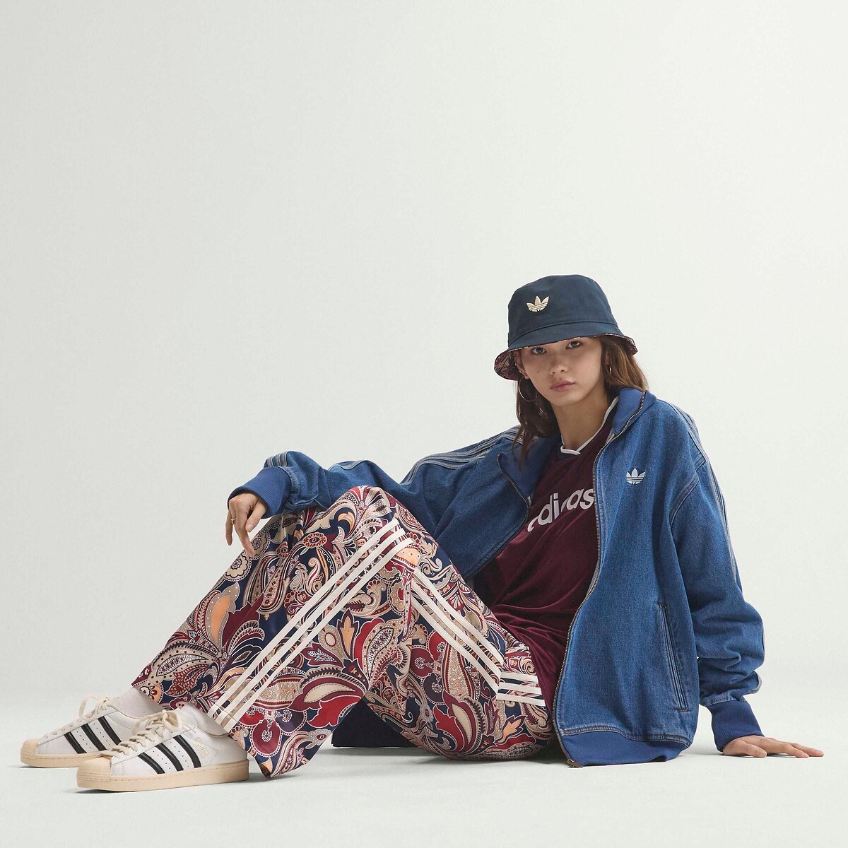 Pantalon large imprimé liberty FIREBIRD imprimé bleu/rouge, adidas Originals