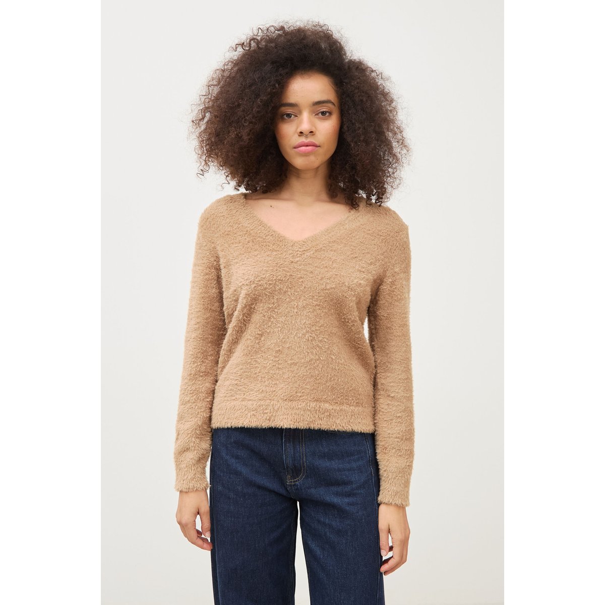Pull droit col v manches longues camel, BONOBO