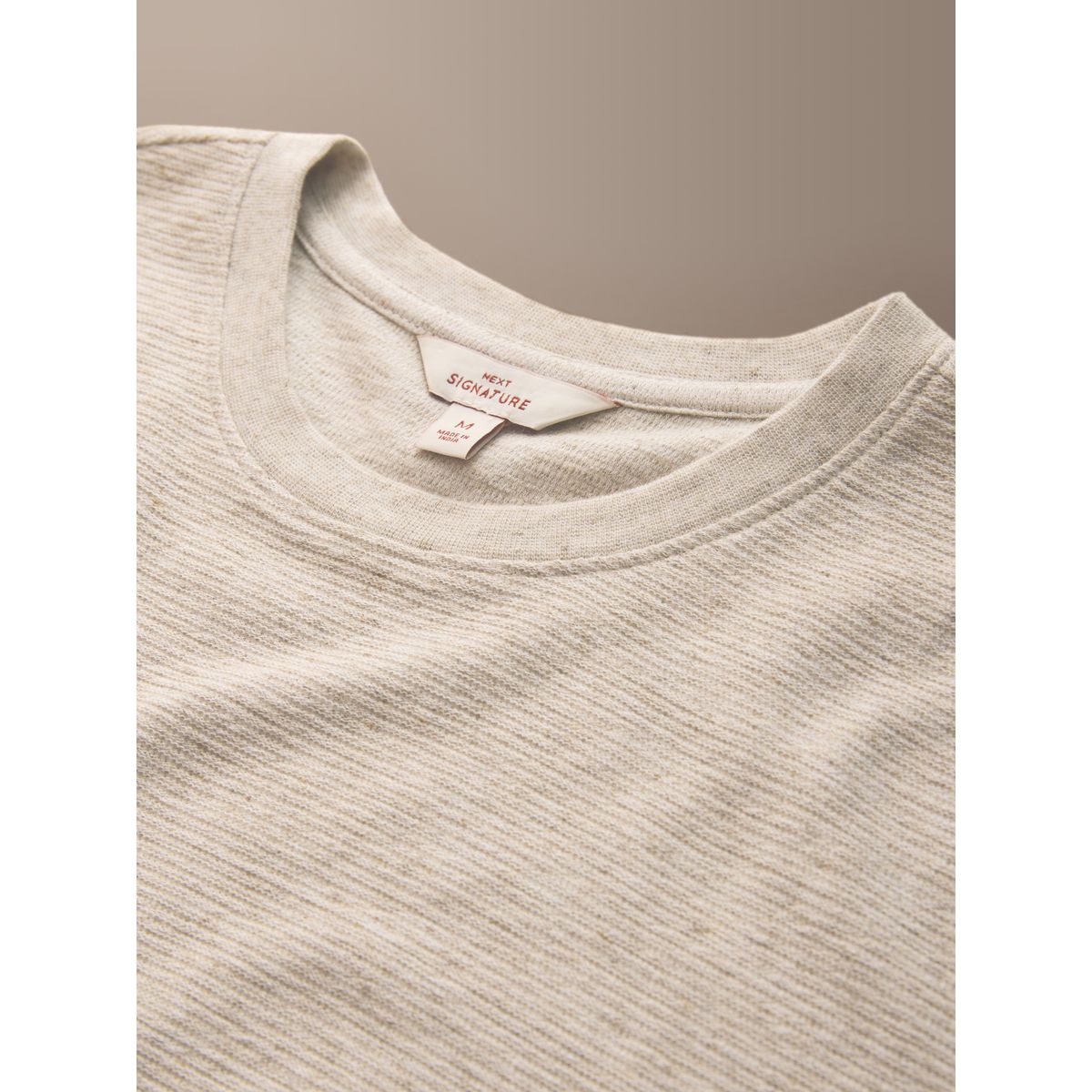 T-shirt texturé avec lin signature naturel, NEXT
