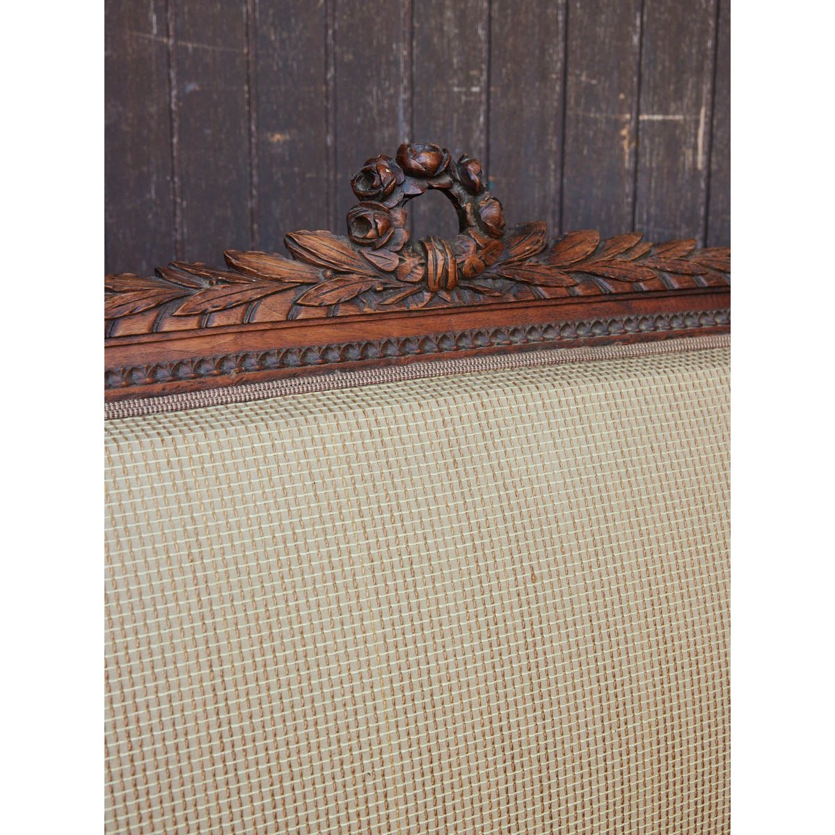 Banquette ancienne en bois et tissu Martine N°171 - Bon état bois foncé, DEBONGOUT