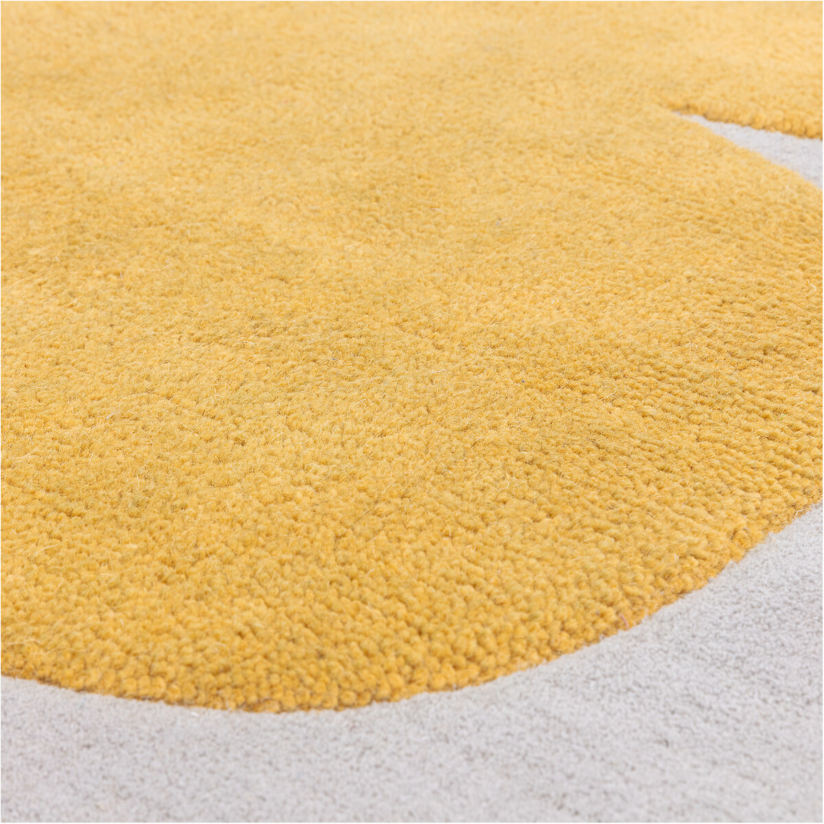 Abstract Sculpt Pattern Rug in 100% Wool ochre, ÉDITÉ