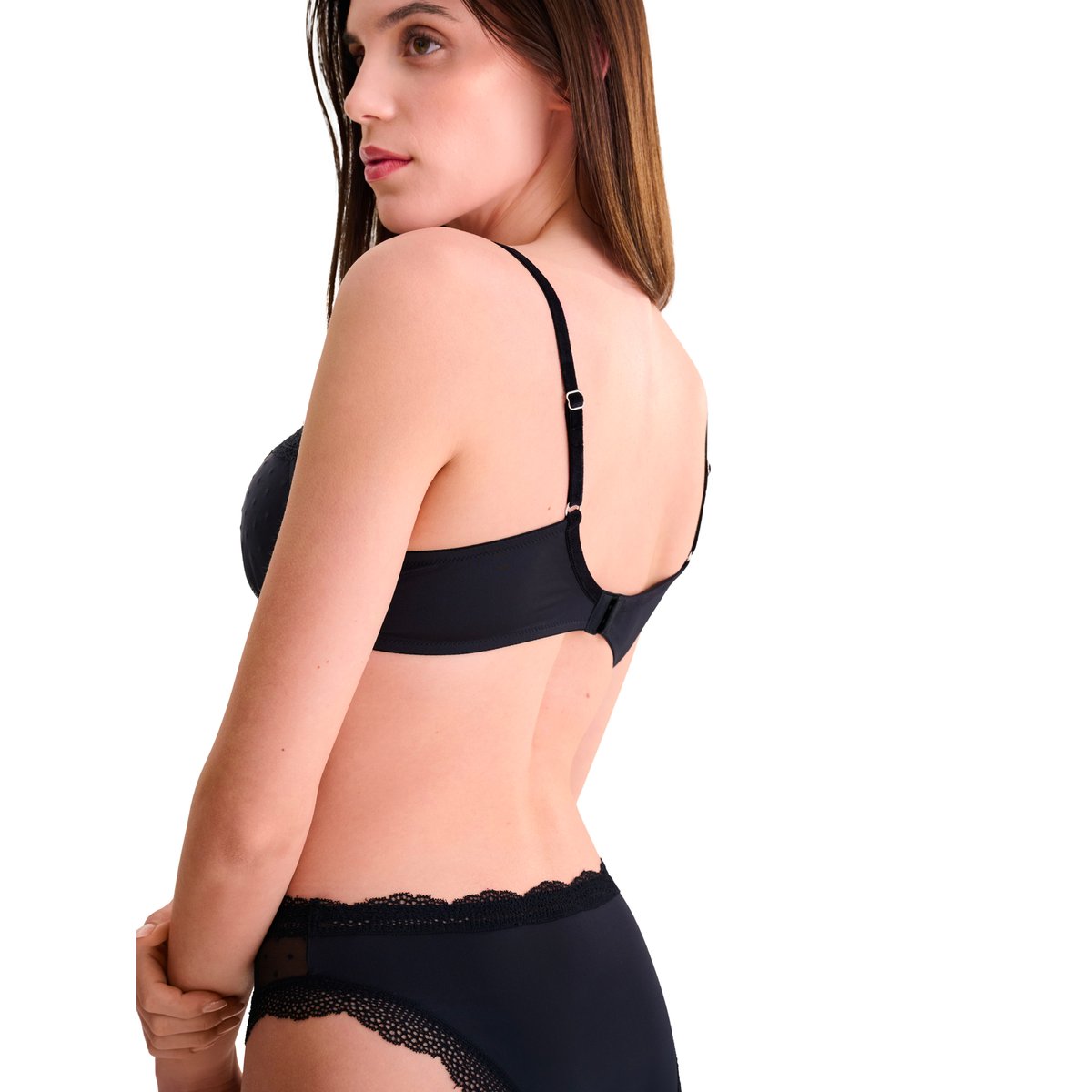 Soutien-gorge préformé RONIA noir, LISCA