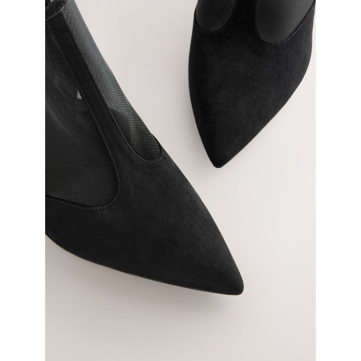Bottines salomé à bout pointu détail en maille noire, NEXT
