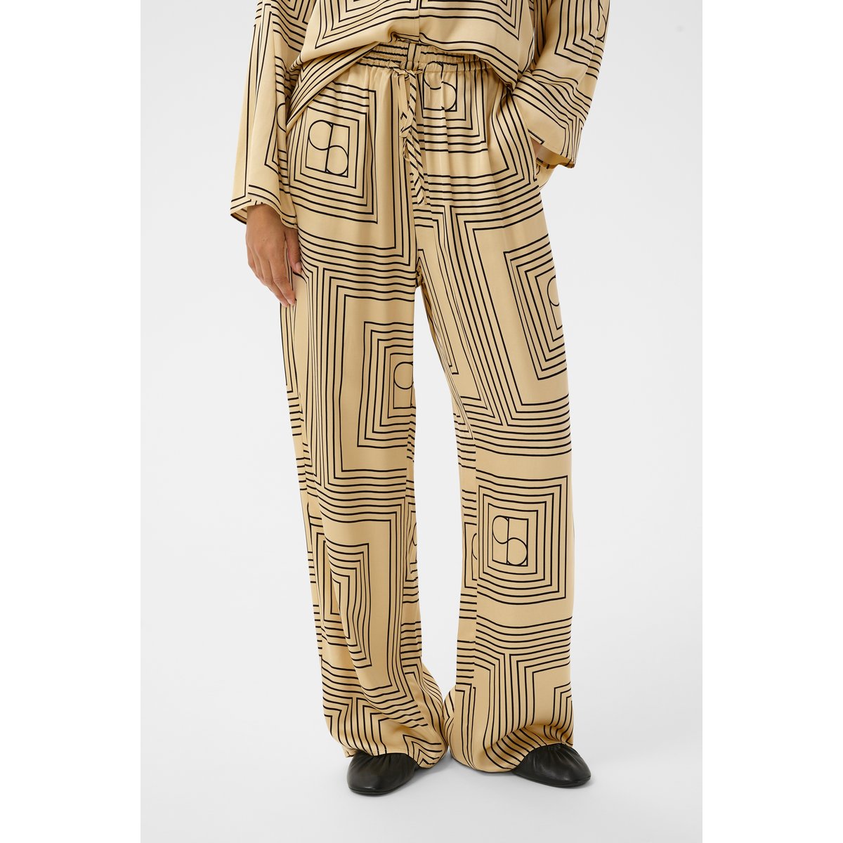 Pantalon Casual jaune reed yellow monogram, SOAKED IN LUXURY