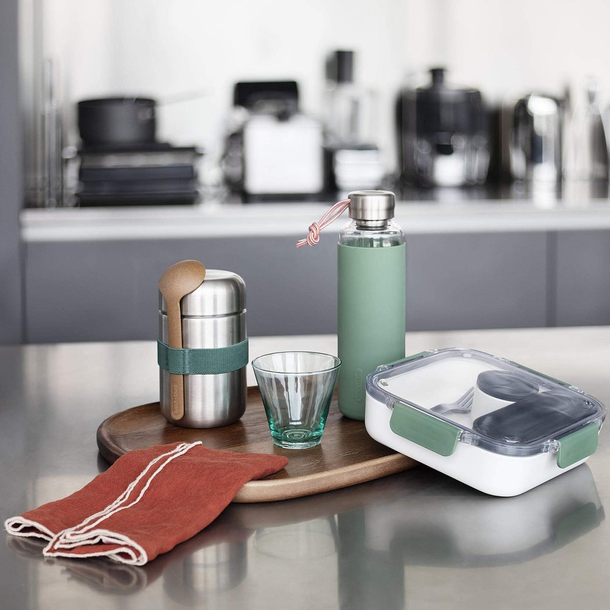 Gourde en verre BLACK+BLUM vert, argent, HABITAT