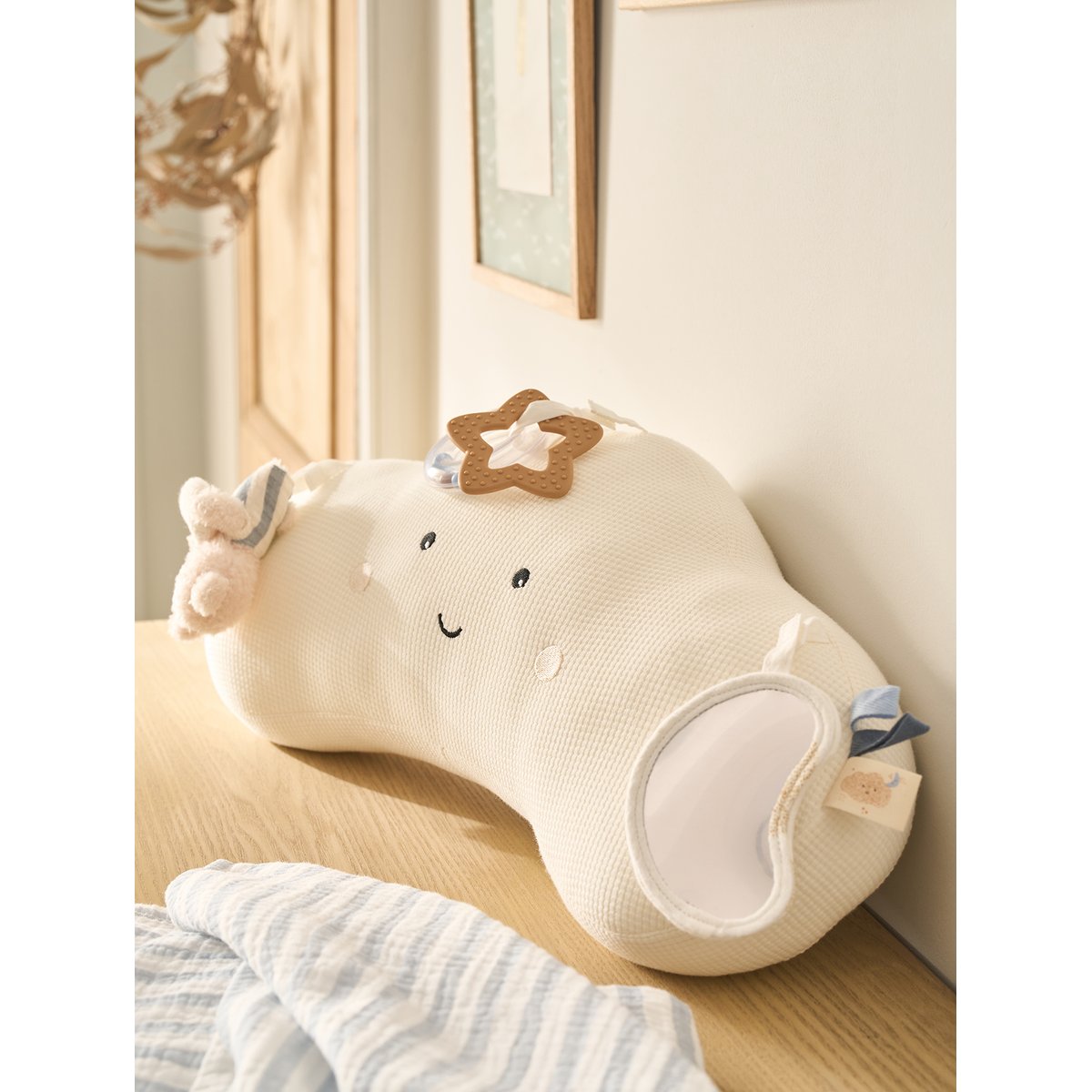 Coussin d'activités NUAGE blanc, VERTBAUDET