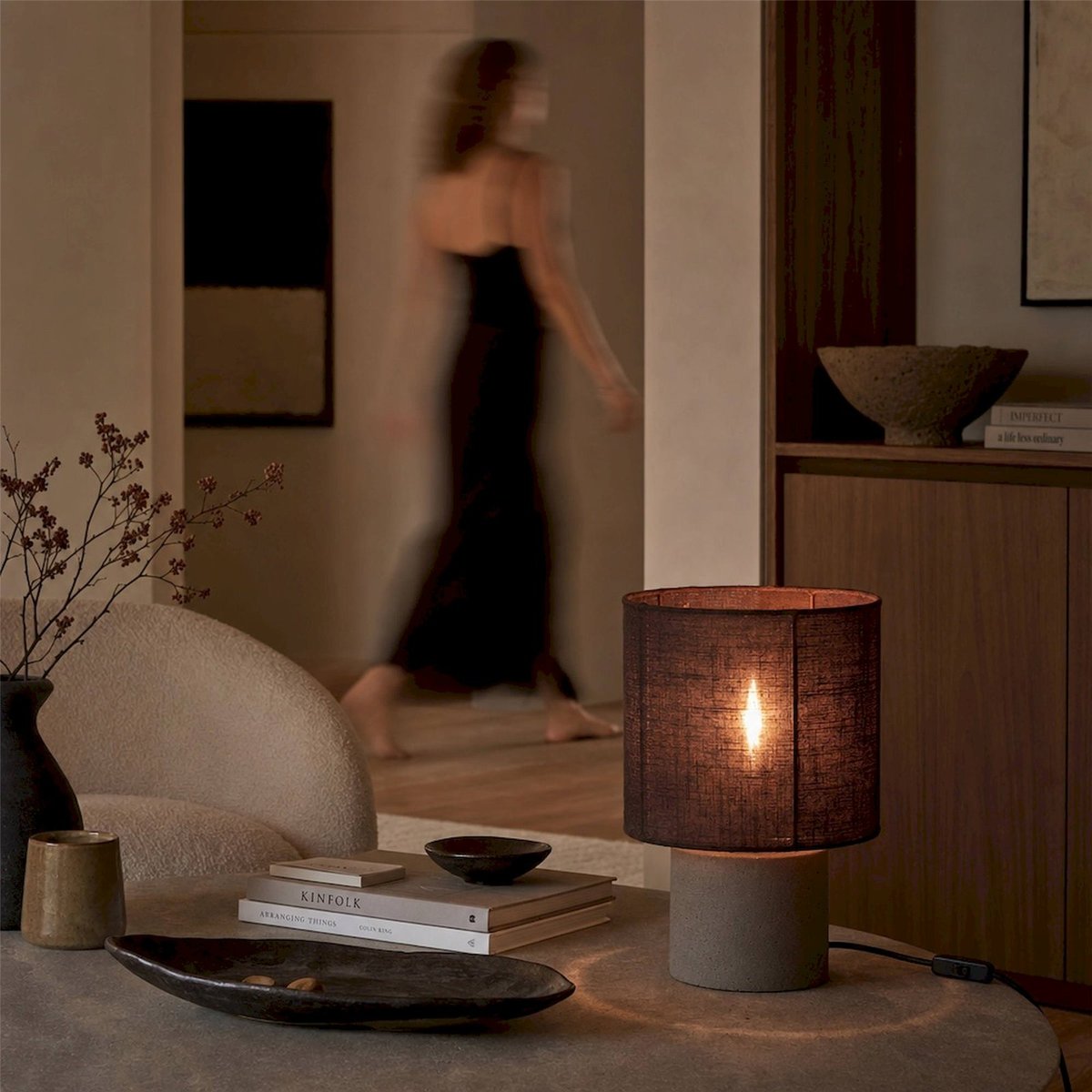 Lampe de table en ciment marron et ciment gris, RECOLLECTION