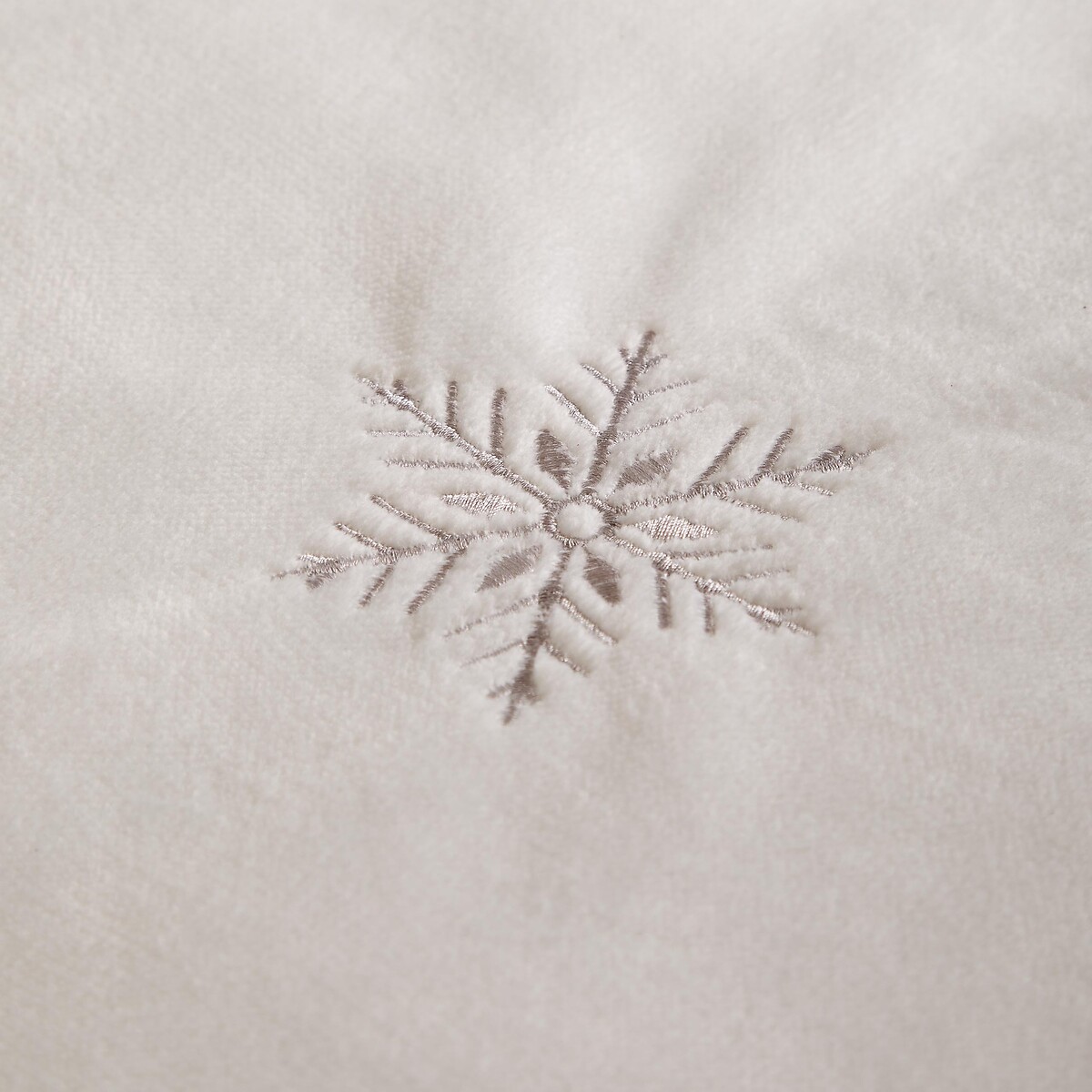 Frosted Snowflake Embroidered Fleece Duvet Cover and Pillowcase Set white, PAOLETTI