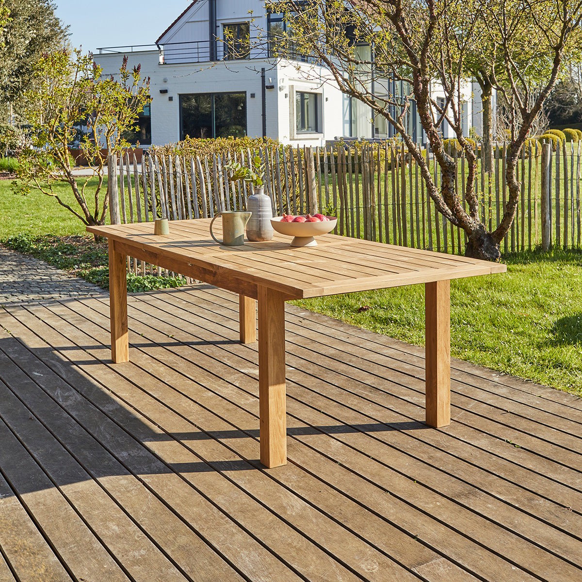 Table de jardin en teck recyclé extensible 8/10 places GABRIELLE naturel, BERAH GETAH
