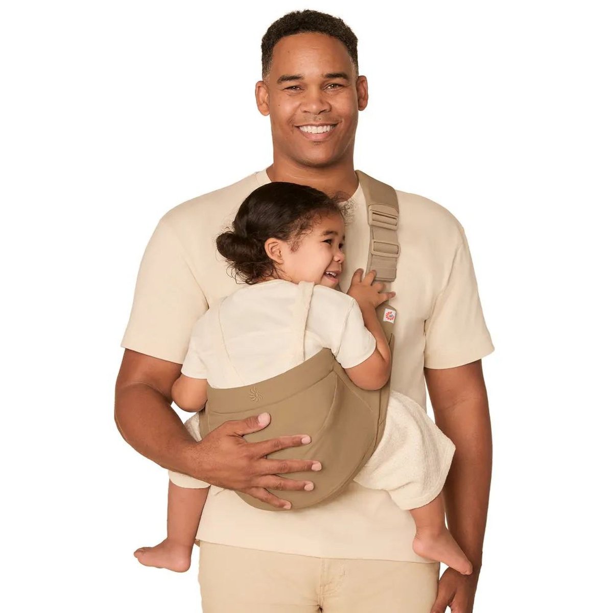 Porte bébé enfant Upsie Sling camel, ERGOBABY