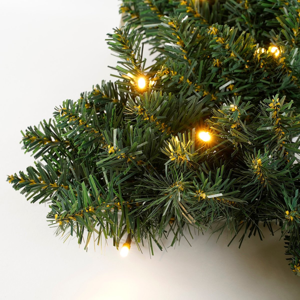 Couronne vert, BLACK BOX TREES